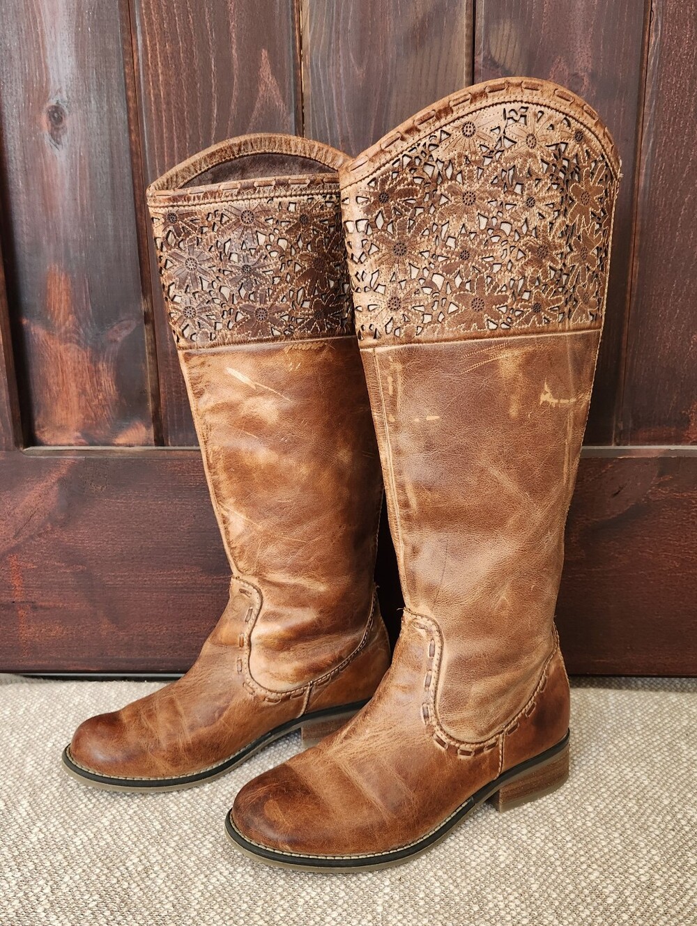 Corral Indie Spirit Charlotte Floral Leather Western Calf High Riding Boots Sz 7